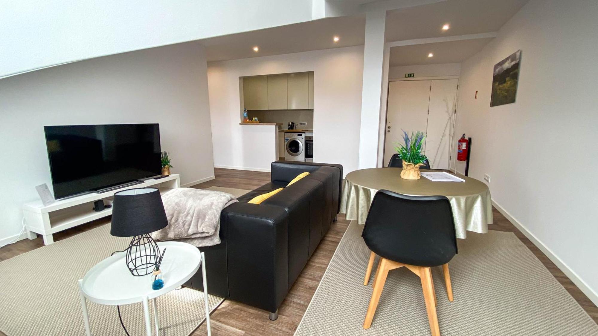 Sao Miguel Charming House By Lfc Apts Ponta Delgada المظهر الخارجي الصورة